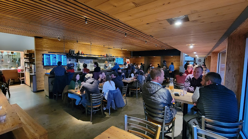 Mountains Walking Brewery