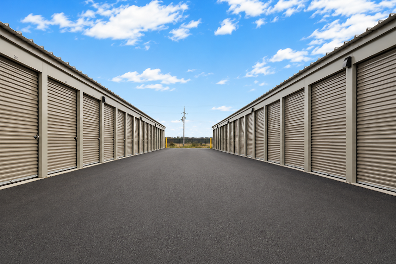 Access Self Storage - Storage facility in Elkhorn