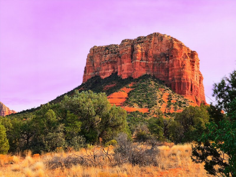 Bell Rock - Hiking area in Sedona