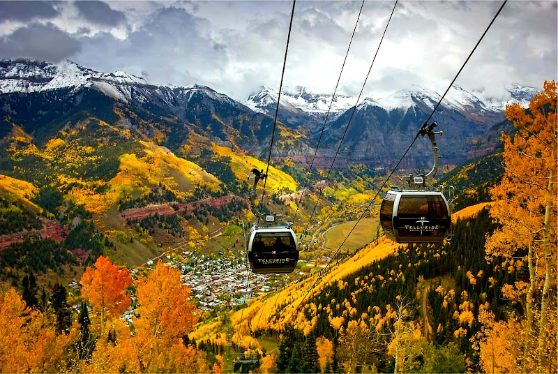 Free Gondola - Telluride Station - Public transport in Telluride