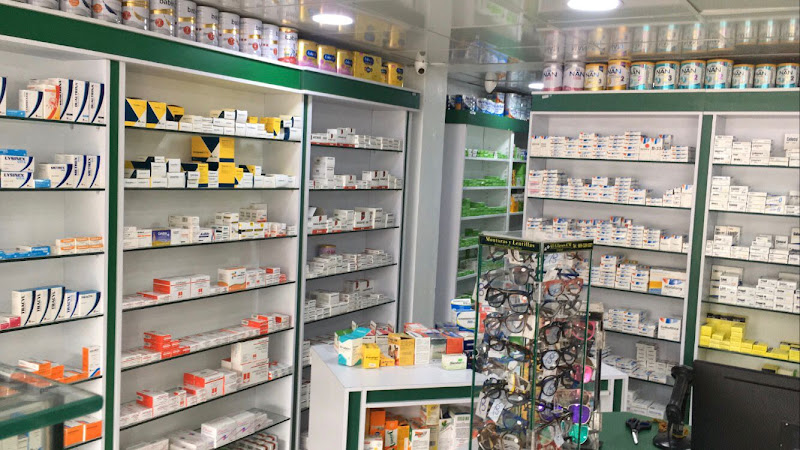 Farmacia Santa Teresa - Pharmacy in Avenida Penetracion 9