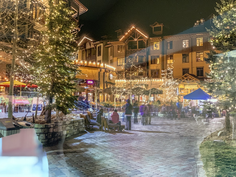The Village At Mammoth - Shopping mall in Mammoth Lakes