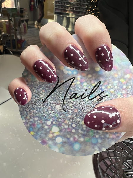 Nova Nails & Spa - Nail salon in Sturgeon Bay