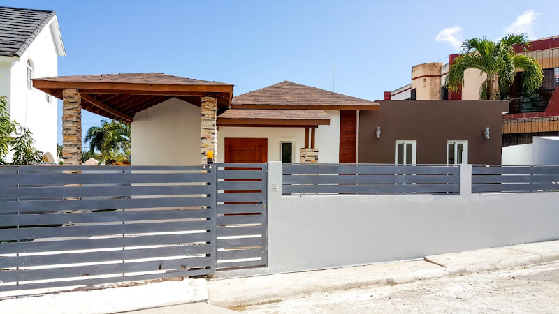 Jimmy - Real estate agency in C. Principal playa dorada 538
