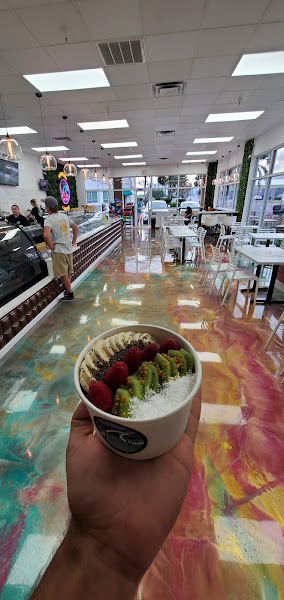 Wave ice cream & coffee - Bubble tea store in Destin