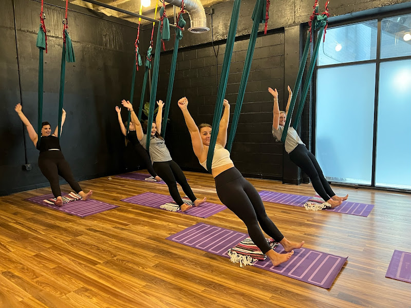 Movement Lounge, By Yoga Muttz