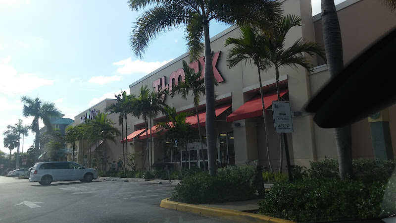 Harbor Shops - Shopping mall in Fort Lauderdale