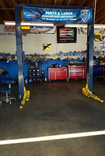 Romo's Auto Corporation - Auto repair shop in Palm Springs