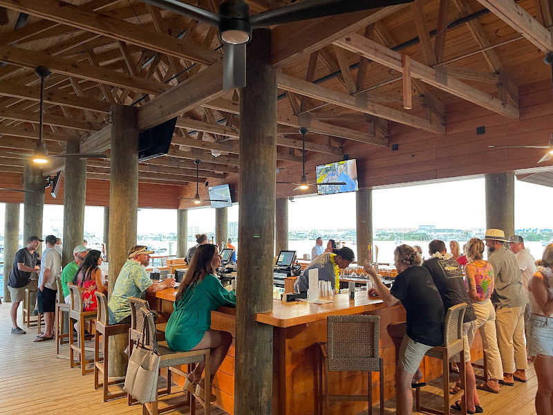 The Edge Seafood Restaurant & SkyBar - Seafood restaurant in Destin