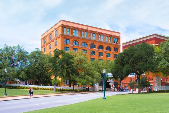 The Sixth Floor Museum at Dealey Plaza