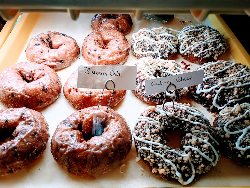 Sunrise Donuts - Cafe & Bakery LLC - Donut shop in Sunrise Beach