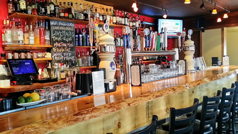 Colchuck's - Bar in Leavenworth