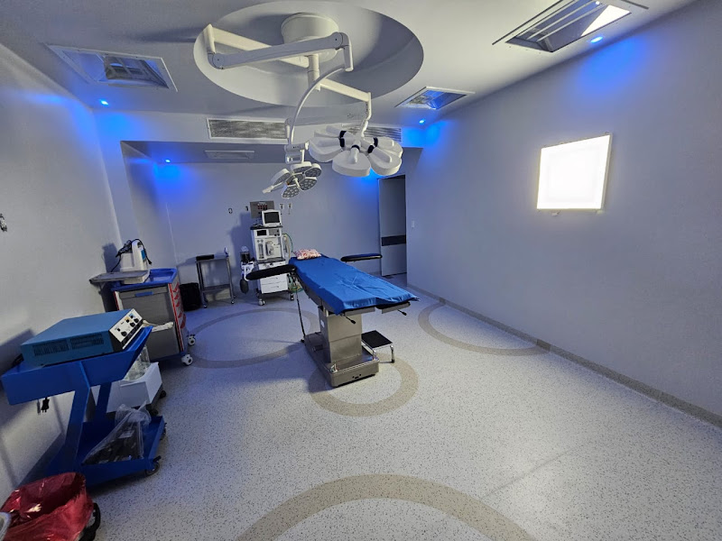 Hospital Cabo Clinick - Hospital in Calle Mariano Matamoros