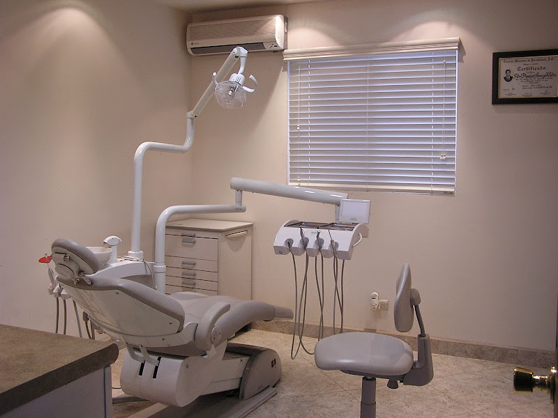 Dental Care Center - Dr Pedro Gorozpe - Dentist in Benito Juárez