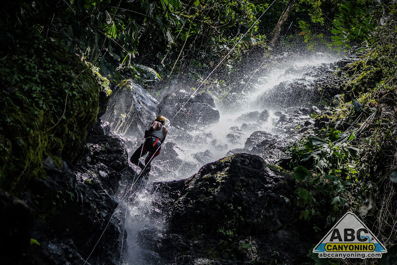 ABC Canyoning - Waterfall Rappeling in La Fortuna