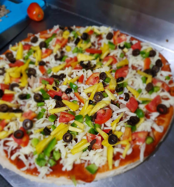 Pizza Truck express (Powered By Lee's Pizza)