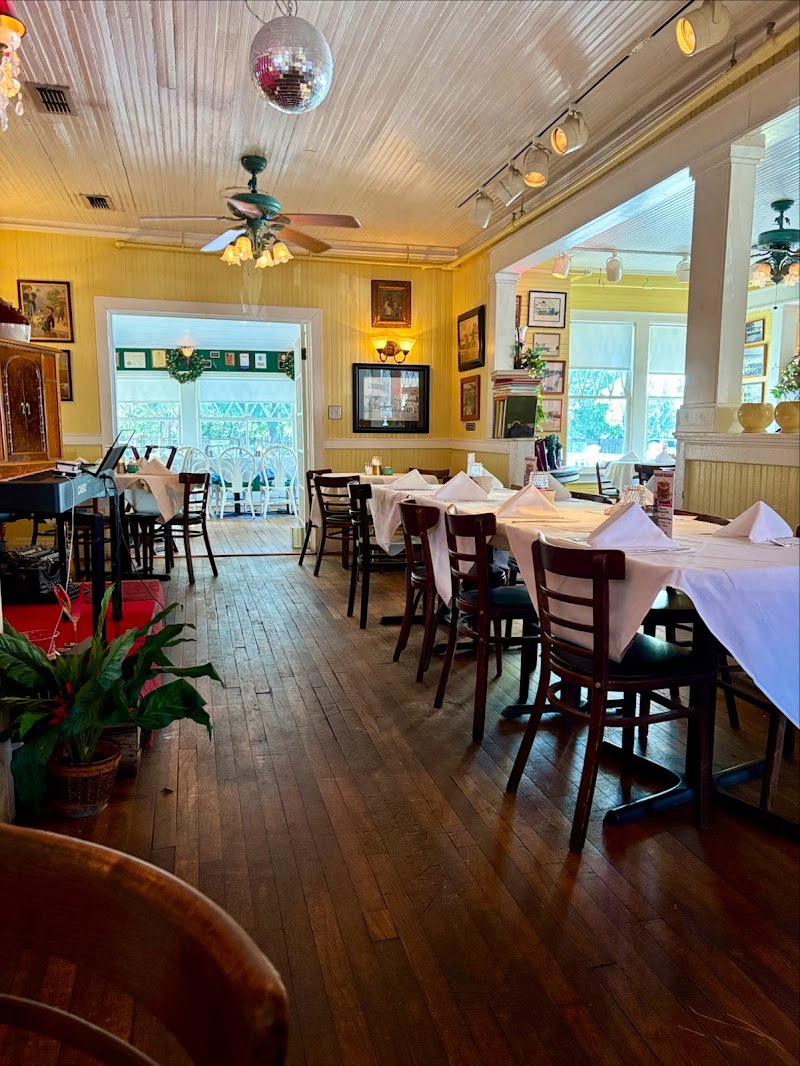 Magnolia Grill photo