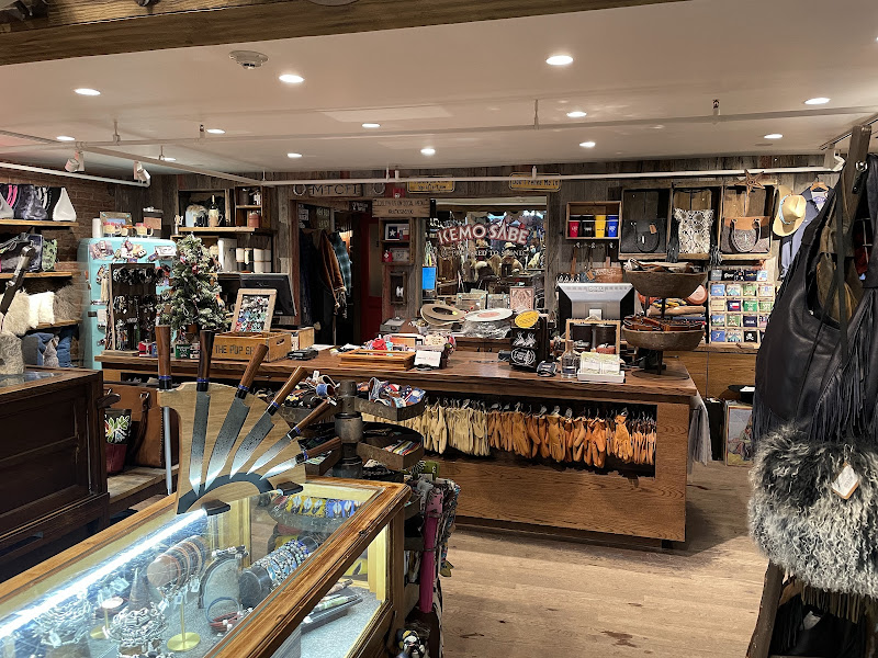 Kemo Sabe Aspen - Western apparel store in Aspen