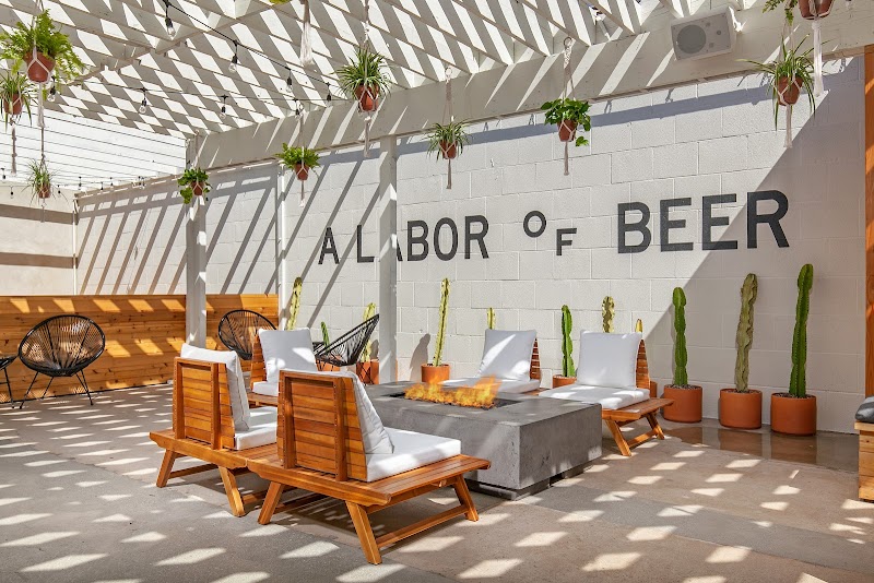 Harland Brewing Co. - Bay Park photo