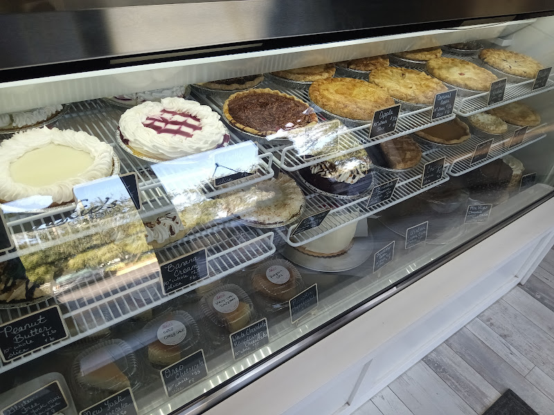 Zukie's Pies and Cakes