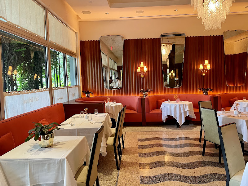 Sant Ambroeus Palm Beach