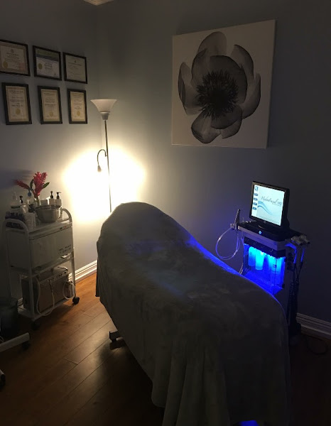 Honolulu Spa And Wellness - Oahu | Skin Care Clinic in Hawaii - Spa and health club in your area