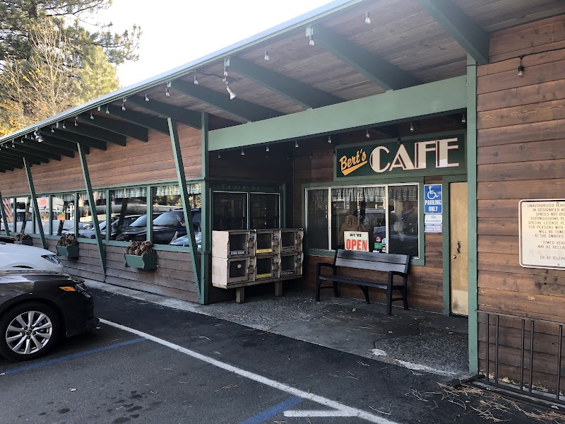 Bert's Café
