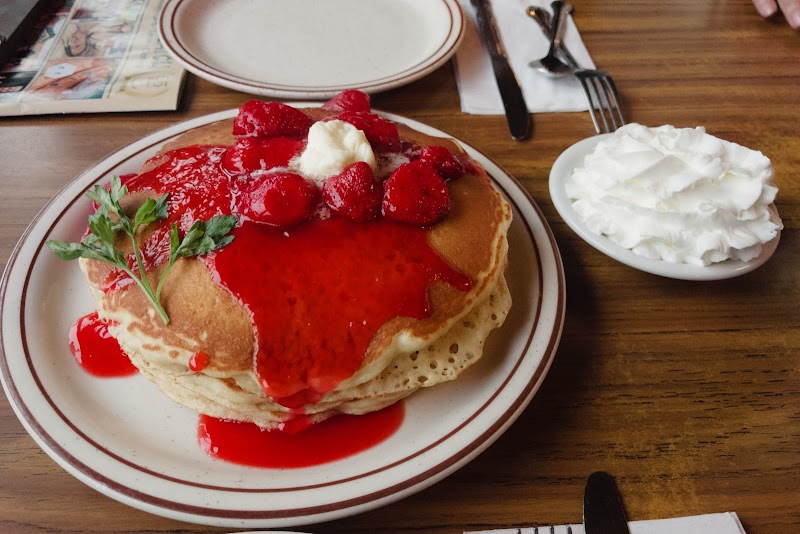 Bert's Café photo