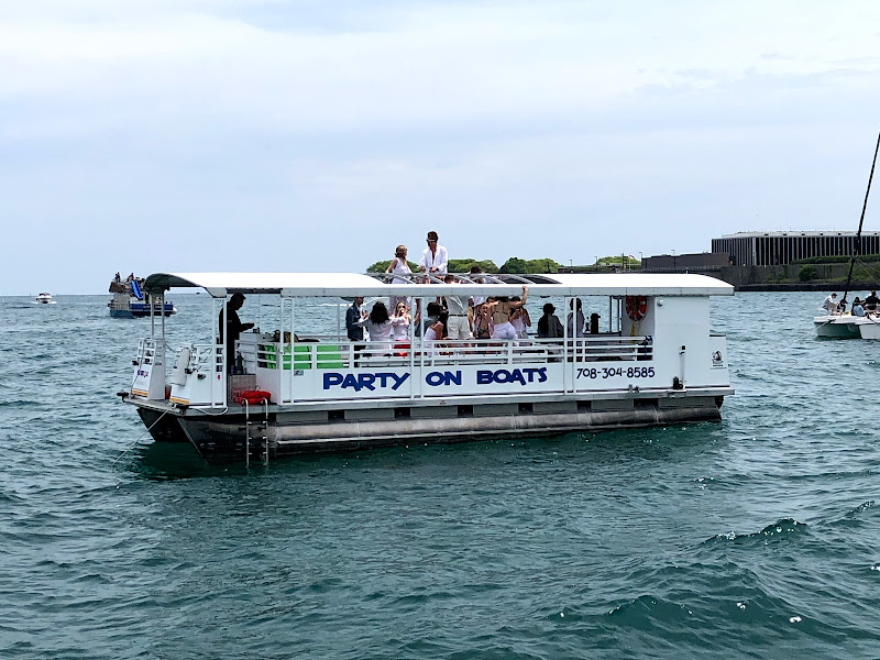Party on Boats LLC - Boat rental service in Chicago