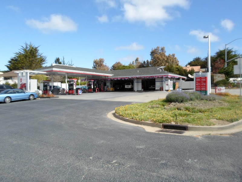 LEMOS 76 - Auto repair shop in Carmel-By-The-Sea