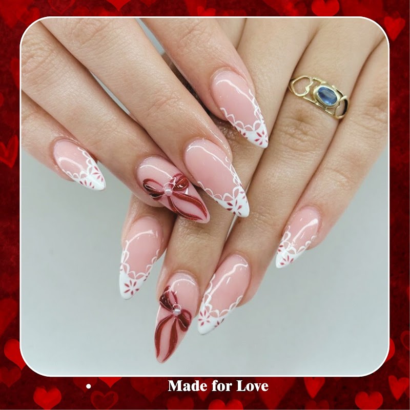 Da Vi Nails ( INSIDE WALMART ) - Nail salon in Lake Geneva
