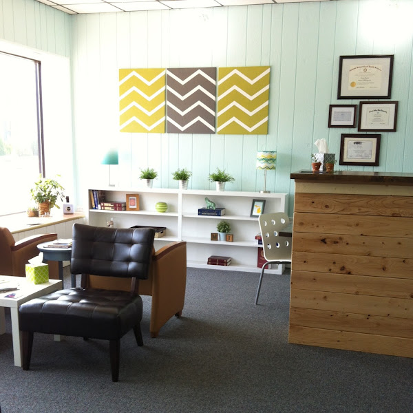 Vassar Chiropractic and Rehabilitation - Chiropractor in South Haven