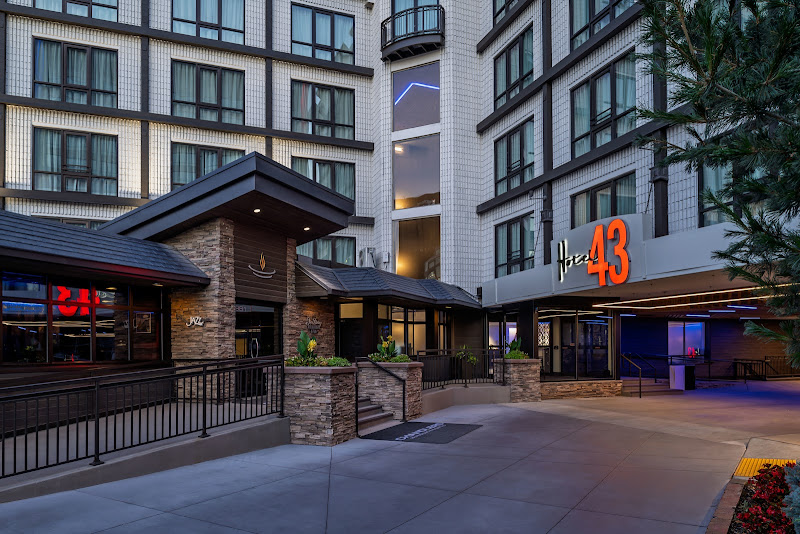 Hotel 43