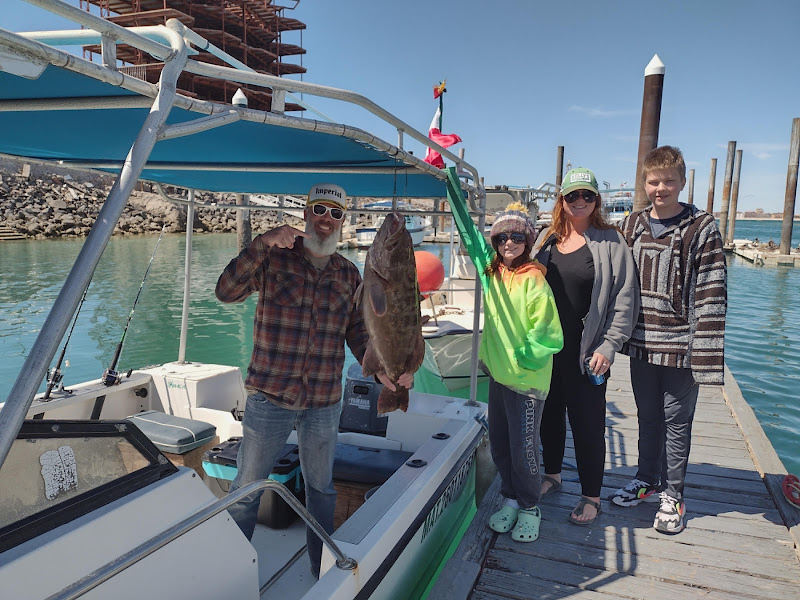 EL JEFE BOAT CHARTERS - Fishing charter in El Puerto