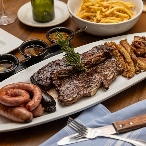 lo de lea steak house