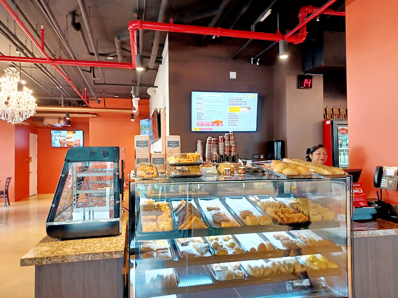 Pinecrest Bakery - Miami River