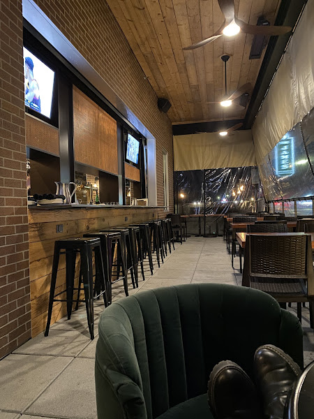 The James Kitchen & Bar - New American restaurant in Boise