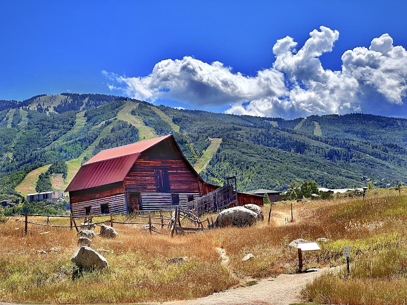 More Barn - Tourist attraction in CO 80487