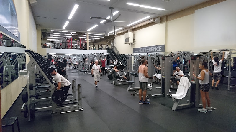 24 Hour Fitness