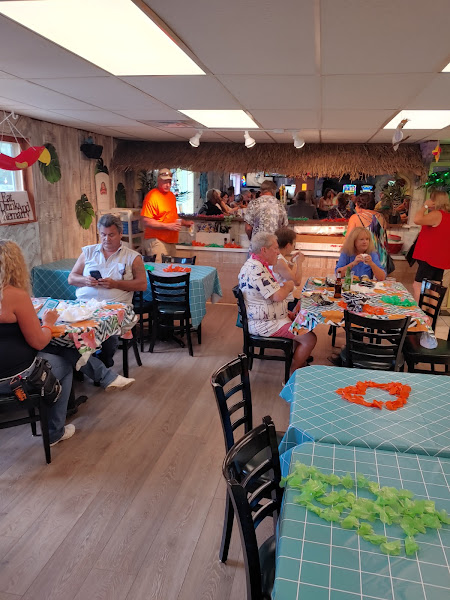 The Thirsty Parrot - Nightlife in Lake Geneva