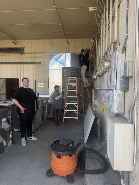 Right Away Air Conditioning, Inc. - Air conditioning contractor in Palm Desert