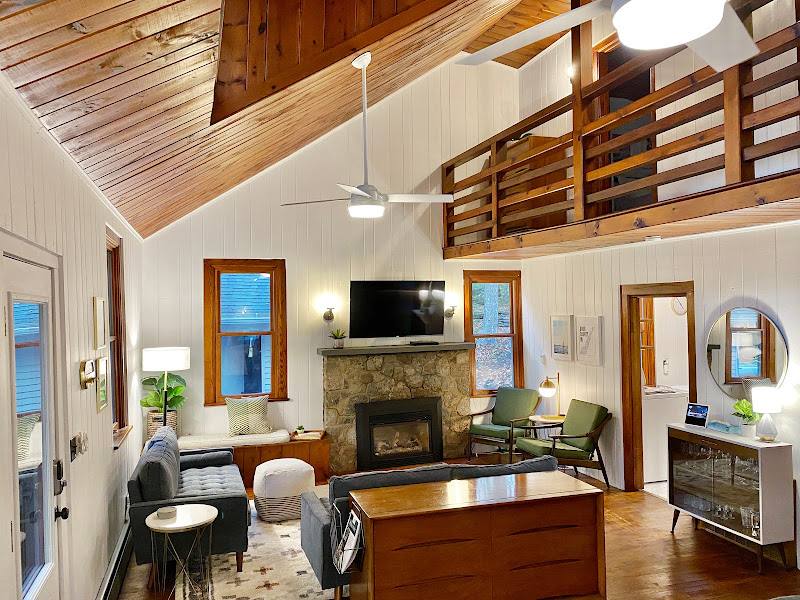 Stonewall Cottage – Door County Vacation Rental - Vacation home rental agency in Baileys Harbor