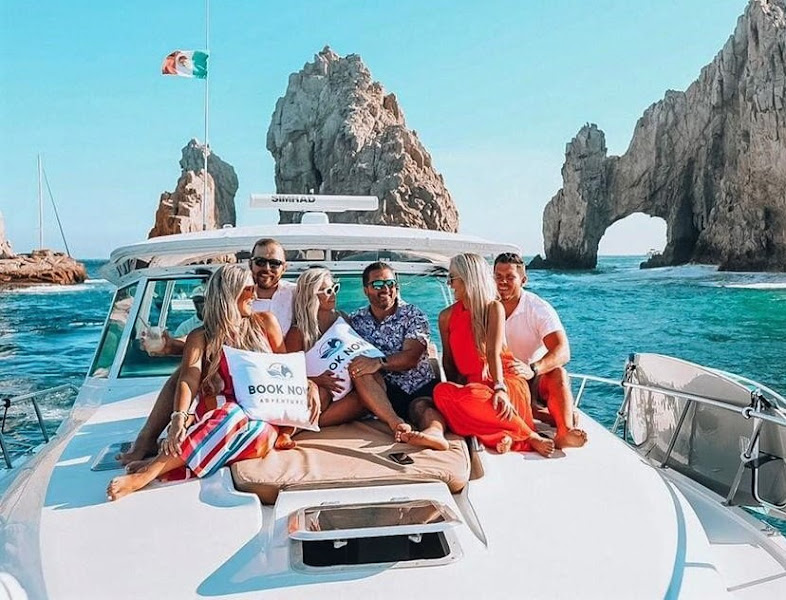 Book Now Adventures - Boat rental service in Blvd. Lázaro Cárdenas s/n-L-3B