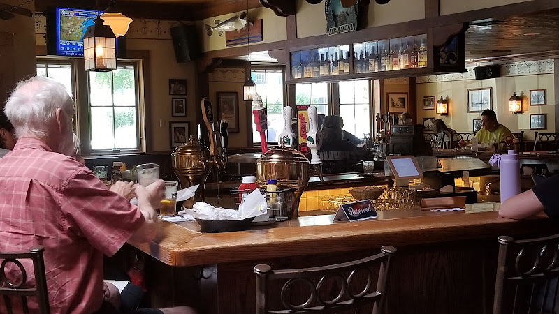 Bayside Tavern - Bar & grill in Fish Creek