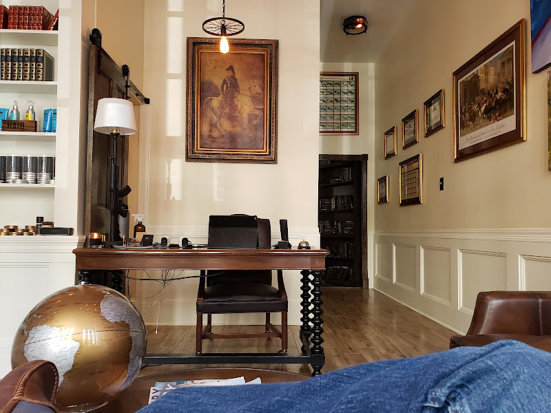 Bulls N Bears Parlor