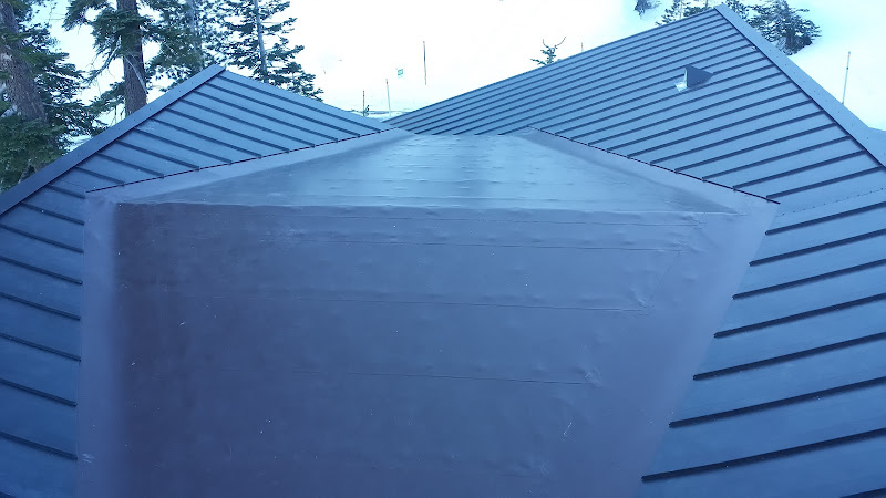 Summit Roofing Co
