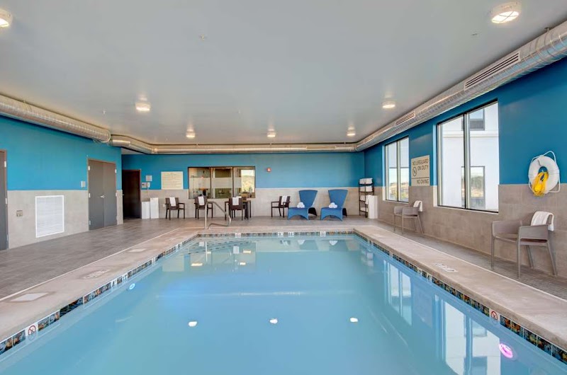 Hampton Inn & Suites Portland West photo