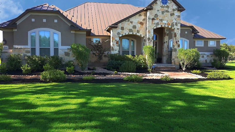A Guy & A Gal Landscaping - Landscaper in New Braunfels