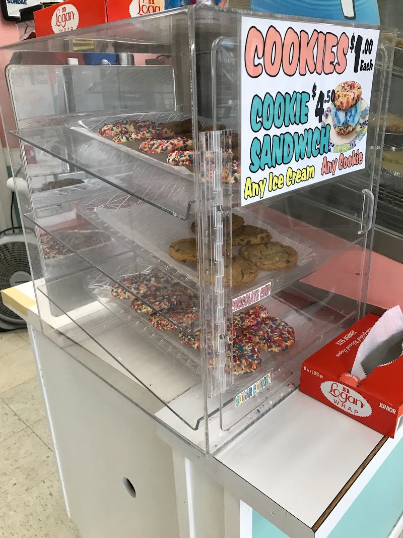 Grandpa's Ice Cream and Pies - Ice cream shop in Lake Ozark
