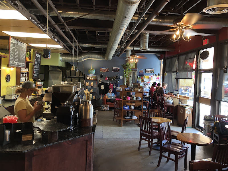 Looney Bean Coffee Roaster - Coffee shop in Mammoth Lakes